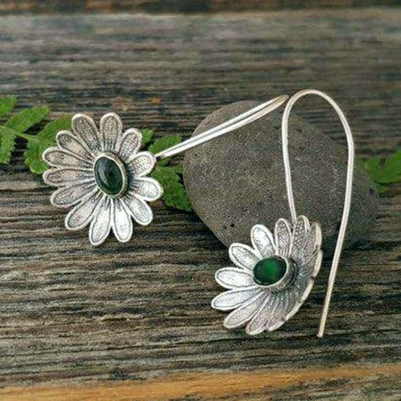 Green Stone Silver Flower Earrings