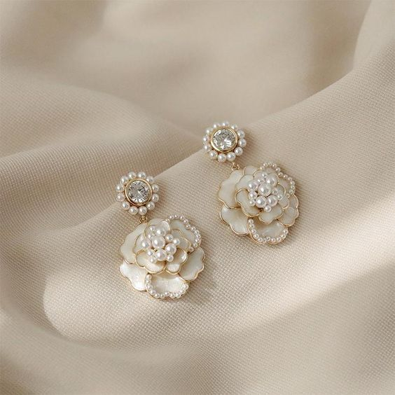 Elegant White Petal Glow Earrings