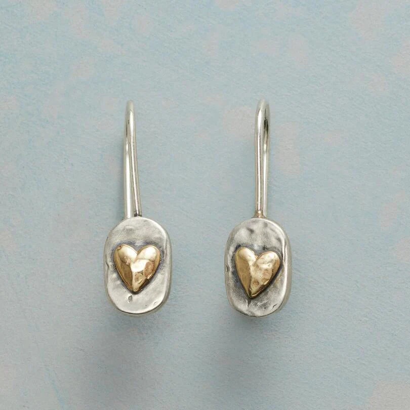 Golden Heartlace Earrings