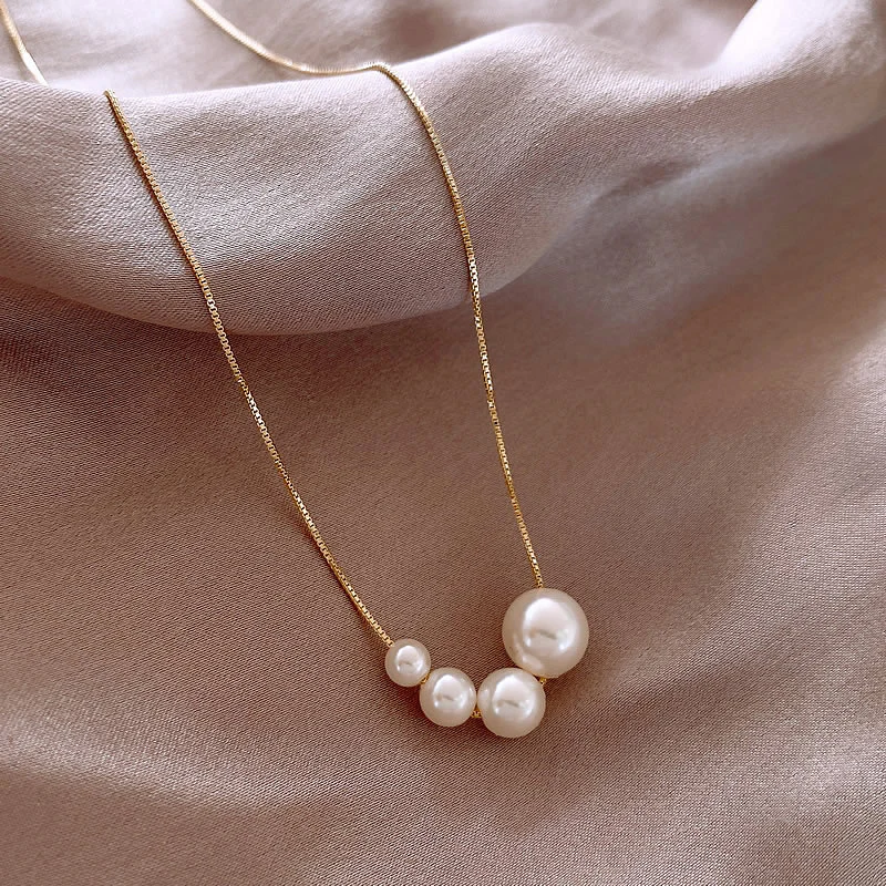 Graceful Pearl Charm Necklace