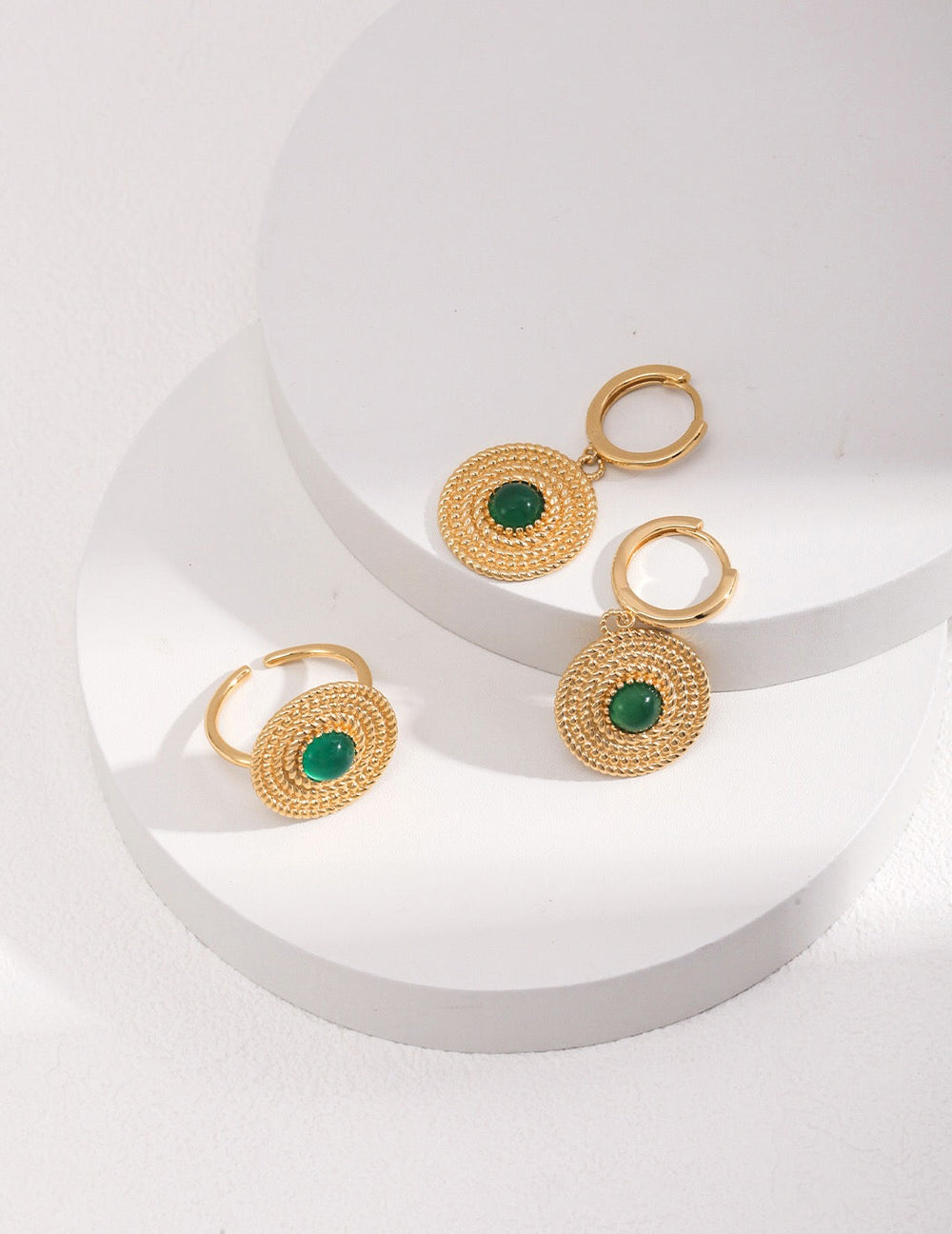 Green Pith Round Drop Earrings