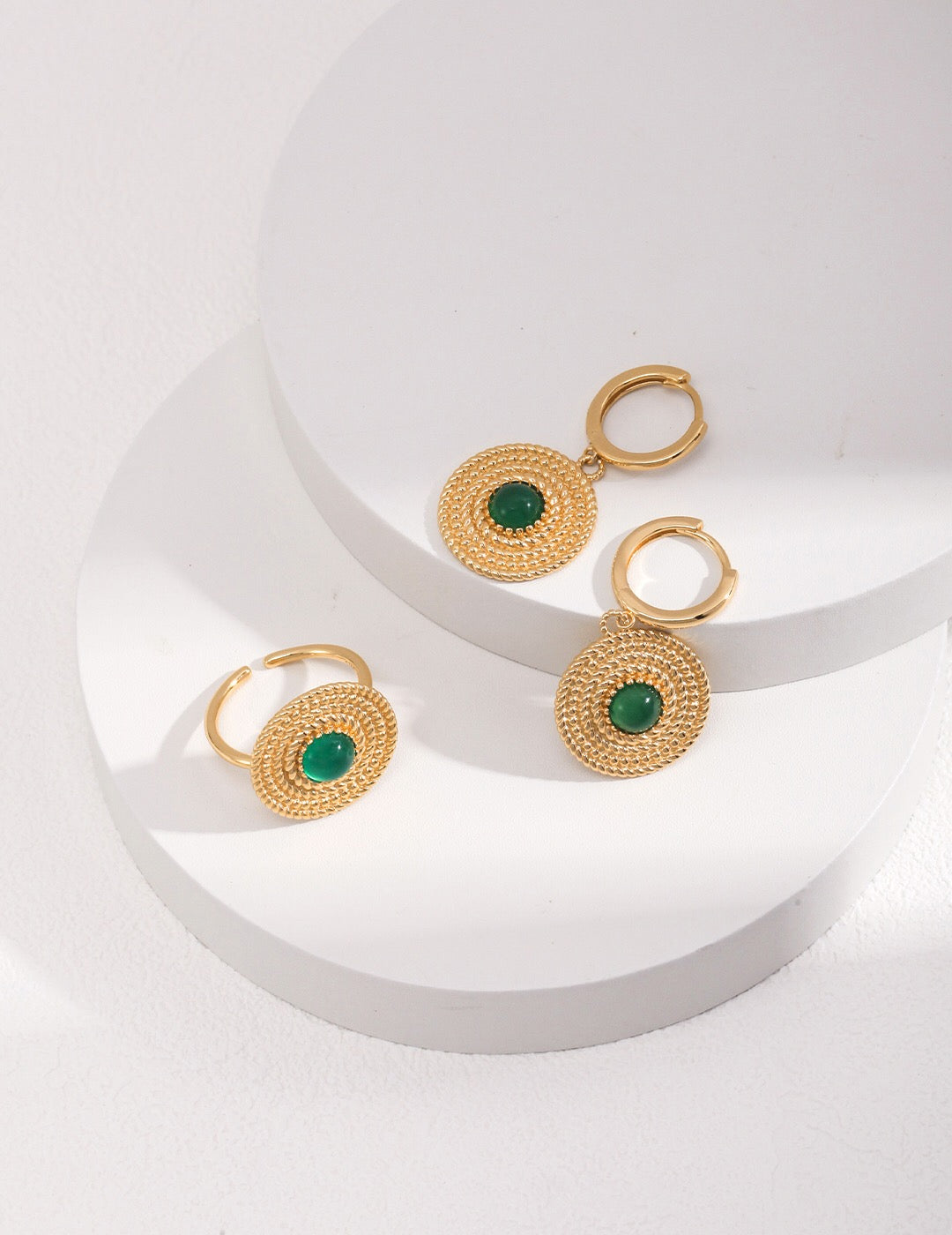 Green Pith Round Drop Earrings
