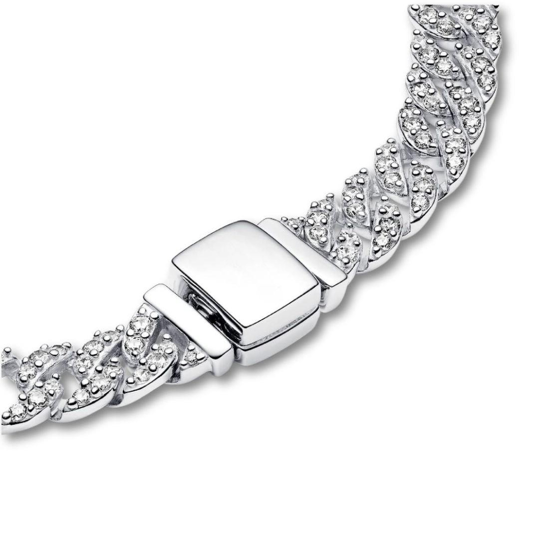 Cuban Link Bracelet with Moissanite
