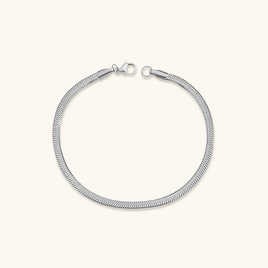 Vida Minimalist Gold Herringbone Bracelet