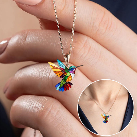 Aurea Beautiful hummingbird Design Necklace