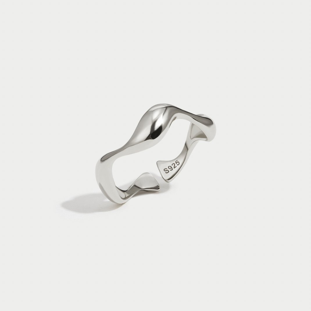 Waves - Modern Statement Curvy Ring
