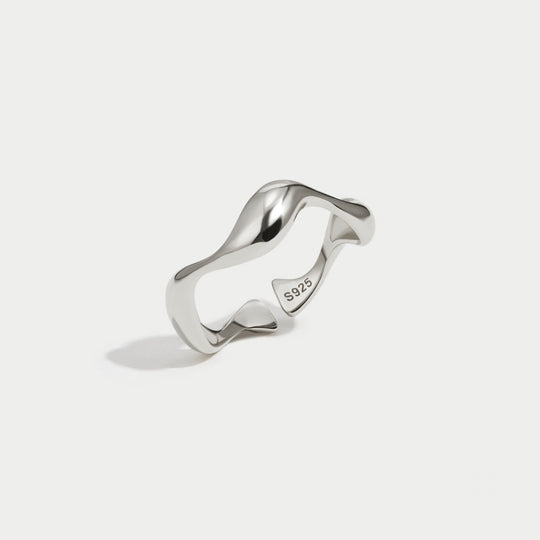 Waves - Modern Statement Curvy Ring