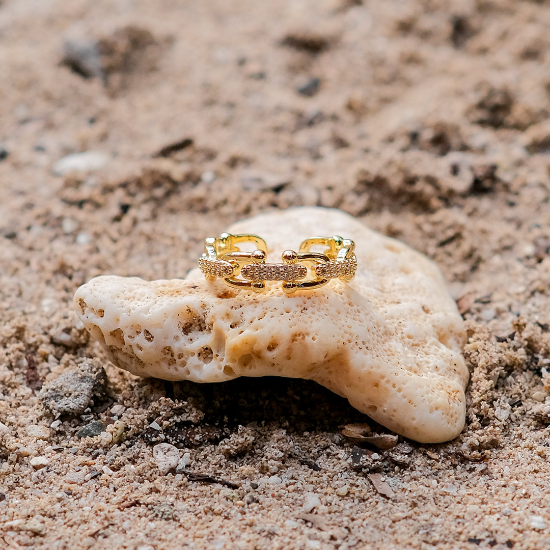 Chloe Classic Golden Ring