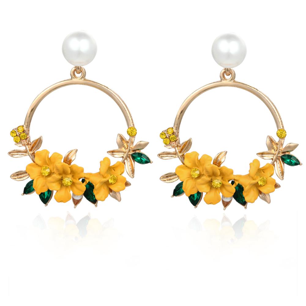 Elegant Gold & Pearl Drop Earrings