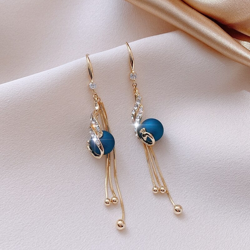 Blue Gleam Beaded Earrings