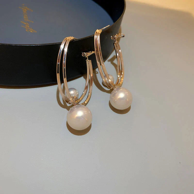 Classic Vintage Pearl Stud Earrings