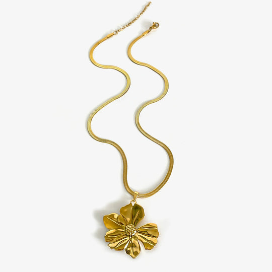 Fioren Delicate Bloom Necklace