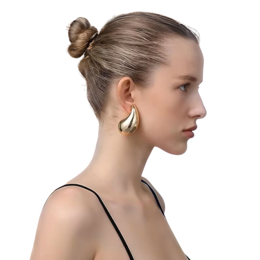 Sandra Polished Teardrop Gold Earrings