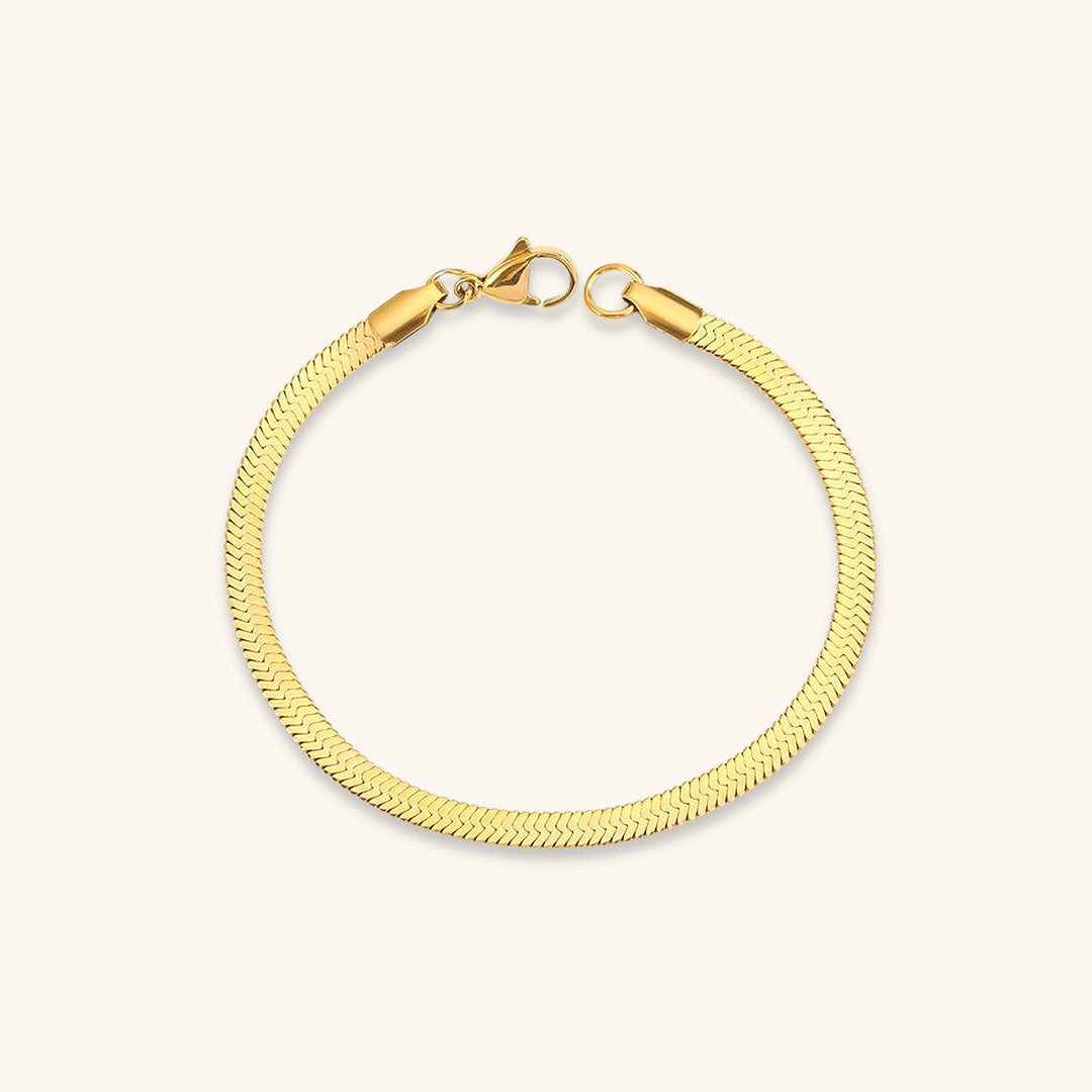 Vida Minimalist Gold Herringbone Bracelet