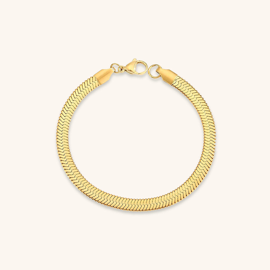 Vida Minimalist Gold Herringbone Bracelet