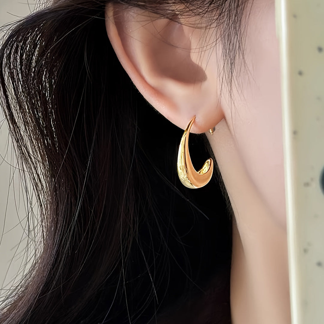 Elegant Minimalist Large Hoop Earrings