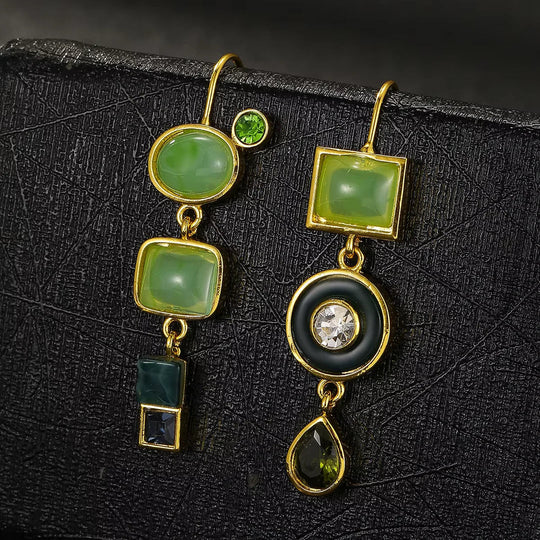Classic Vintage Charm Green Earrings