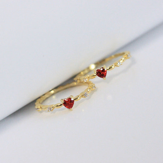 Stylish & Simple Heart Ring
