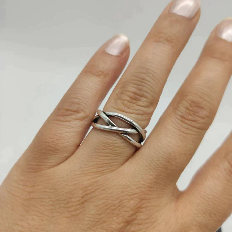 Sculpted Shine Adjustable Ring