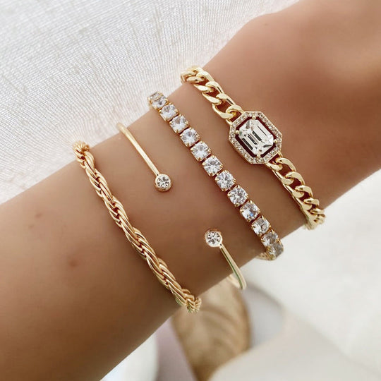 Venus Four Set of Bracelet