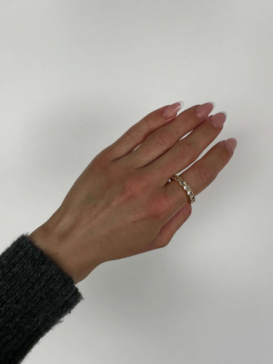Amia - Radiant Cut Sparkle Ring