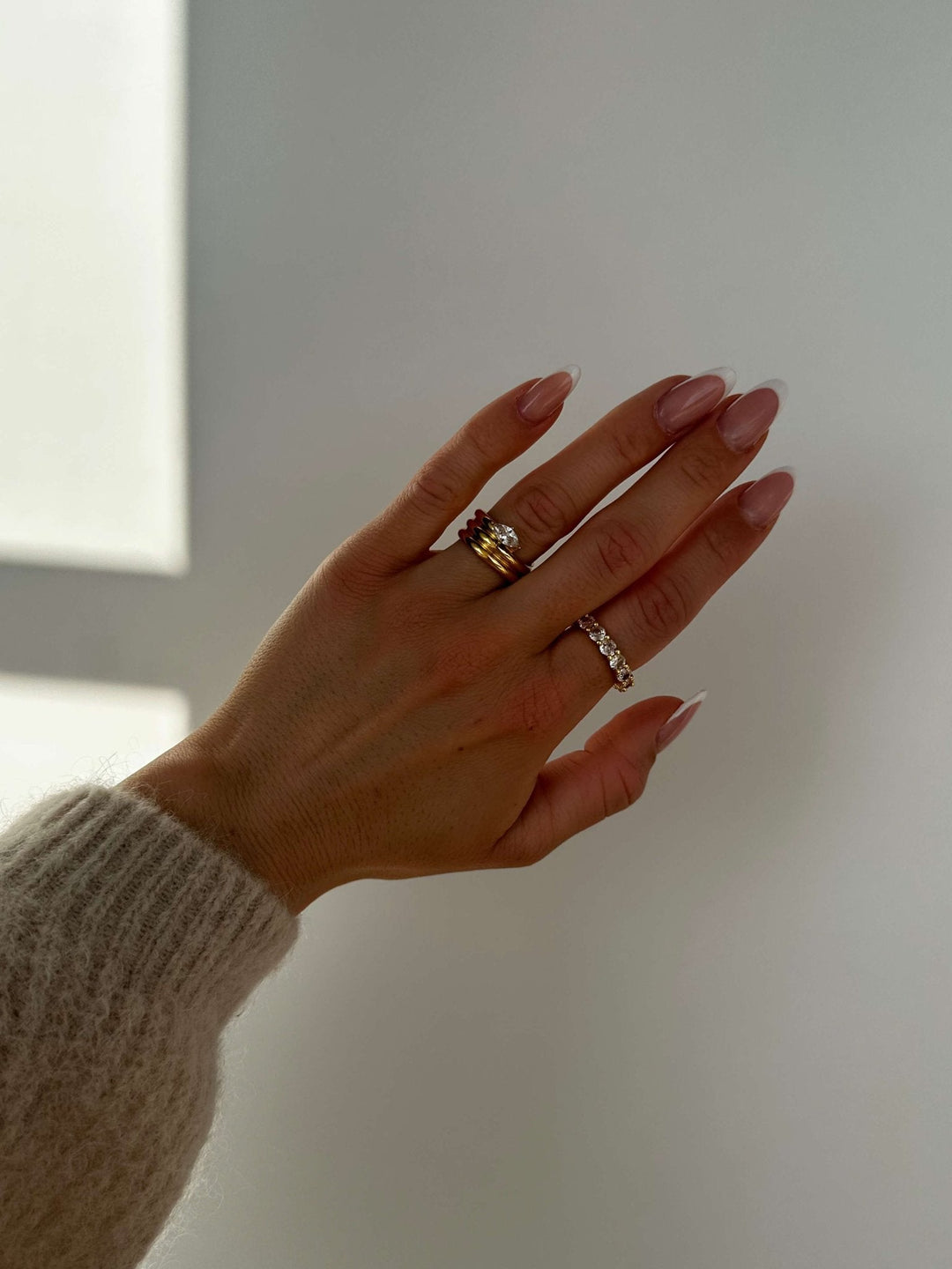 Amia - Radiant Cut Sparkle Ring