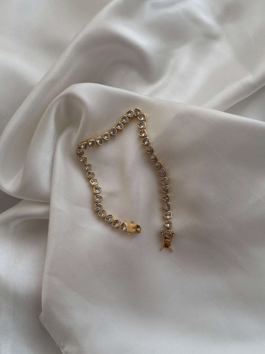Arabella - Dainty Zirconia Heart Bracelet