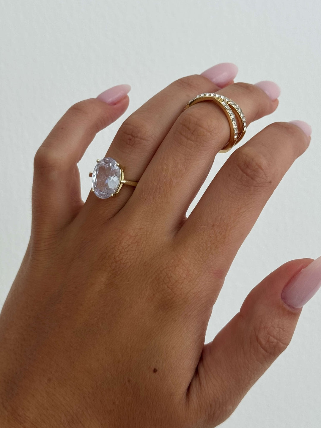 Avianna - Luxe Oval Zirconia Ring