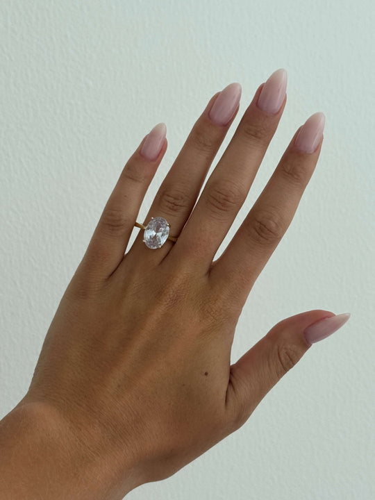 Avianna - Luxe Oval Zirconia Ring
