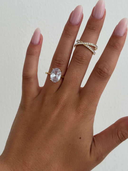 Avianna - Luxe Oval Zirconia Ring